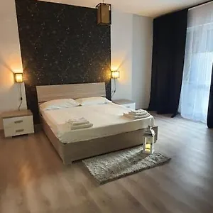  Apartment Centrale. Italy