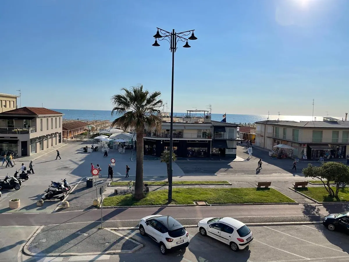 ***  Villa Tina Hotel Viareggio Italy